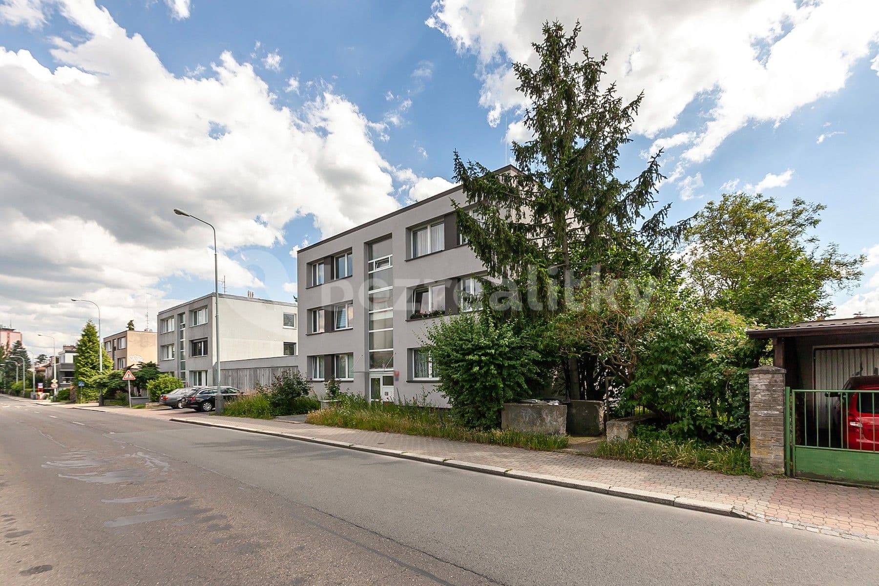 Prenájom bytu 4-izbový 86 m², Zelený pruh, Praha, Praha Prenájom bytu 4-izbový 86 m², Zelený pruh, Praha, Praha