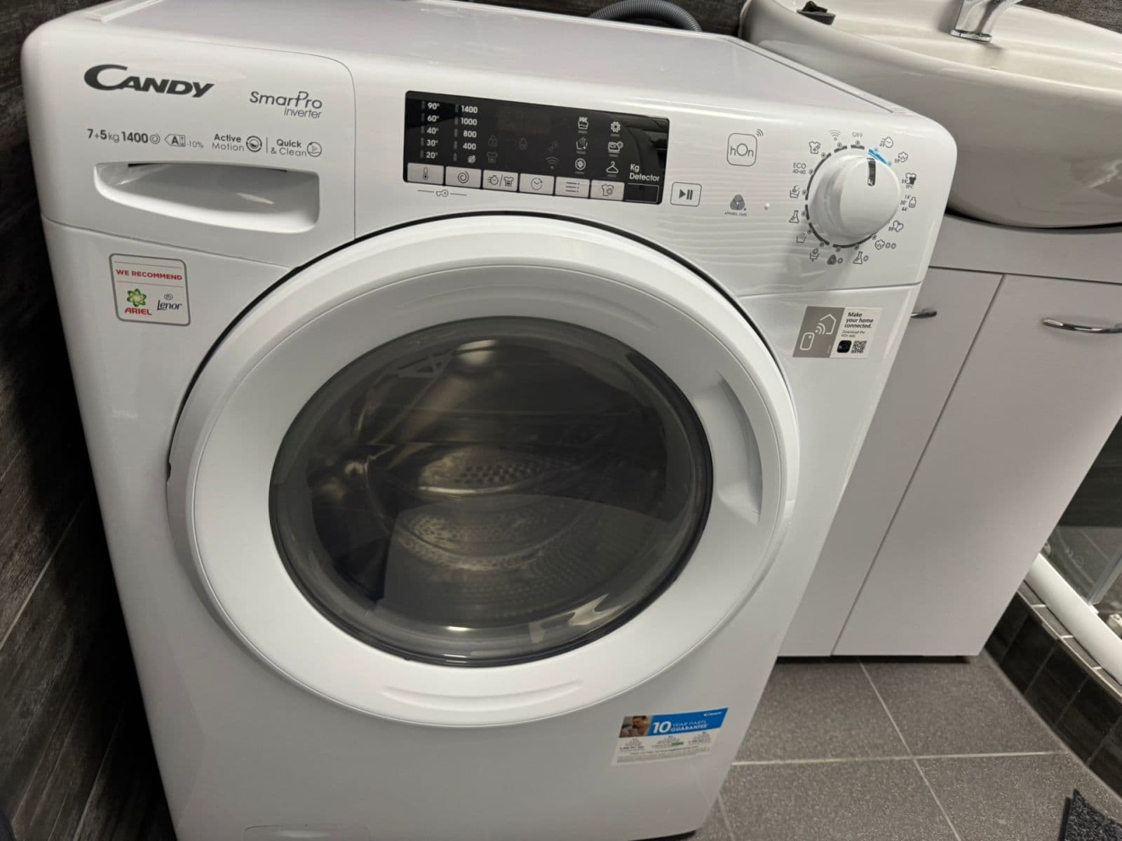 Prenájom bytu 3-izbový 70 m², Hlubočepská, Praha, Praha Prenájom bytu 3-izbový 70 m², Hlubočepská, Praha, Praha