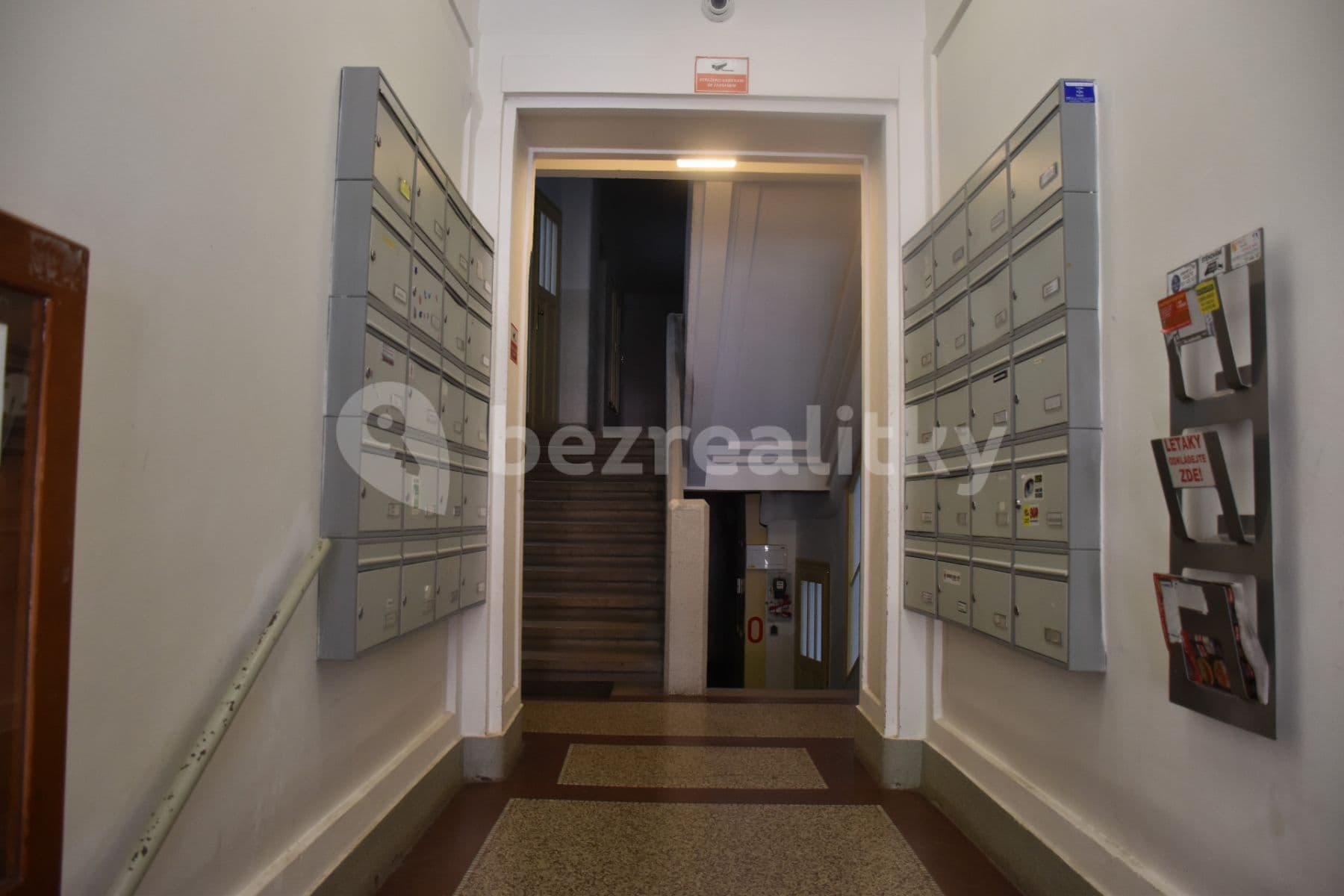 Prenájom bytu 1-izbový 25 m², U Průhonu, Praha, Praha Prenájom bytu 1-izbový 25 m², U Průhonu, Praha, Praha