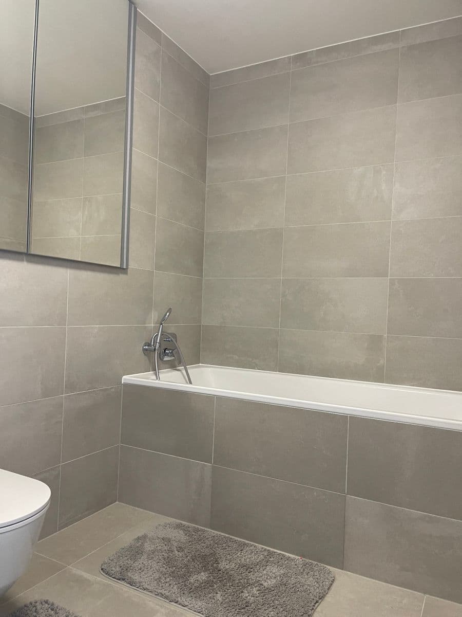 Prenájom bytu 2-izbový 62 m², Jankovcova, Praha, Praha Prenájom bytu 2-izbový 62 m², Jankovcova, Praha, Praha