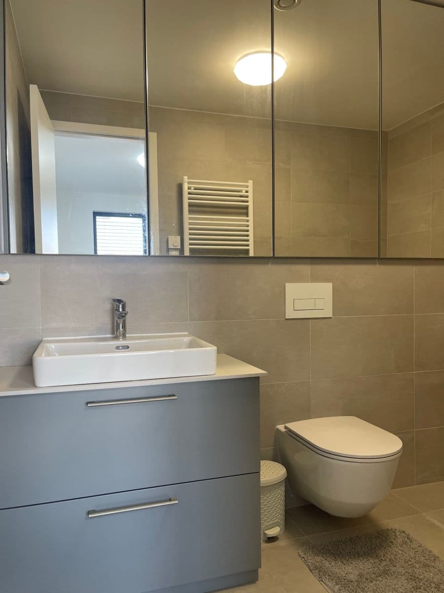 Prenájom bytu 2-izbový 62 m², Jankovcova, Praha, Praha Prenájom bytu 2-izbový 62 m², Jankovcova, Praha, Praha