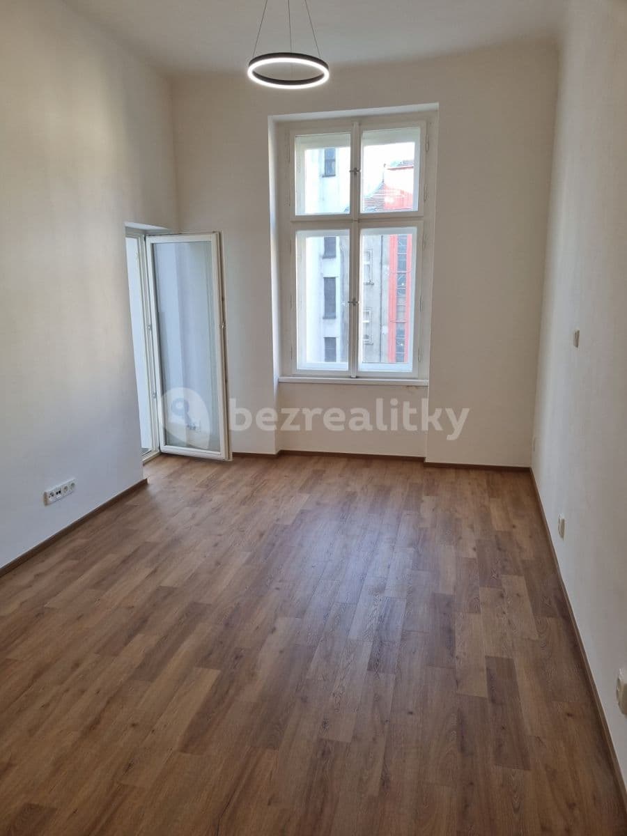 Prenájom bytu 1-izbový 30 m², Praha, Praha Prenájom bytu 1-izbový 30 m², Praha, Praha