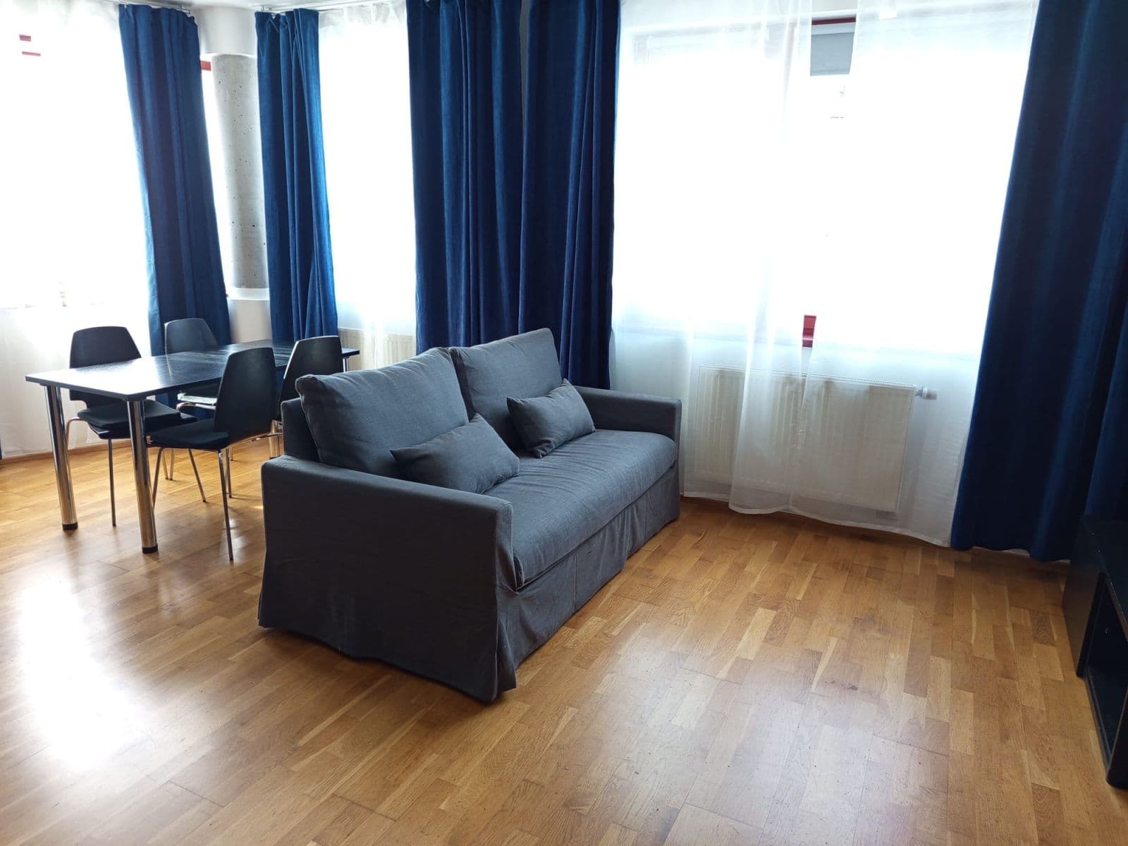 Prenájom bytu 50 m², Teplická, Praha, Praha Prenájom bytu 50 m², Teplická, Praha, Praha