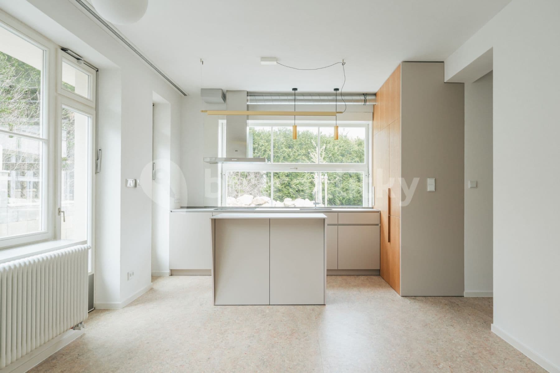 Prenájom bytu 3-izbový 82 m², V Chaloupkách, Praha, Praha Prenájom bytu 3-izbový 82 m², V Chaloupkách, Praha, Praha