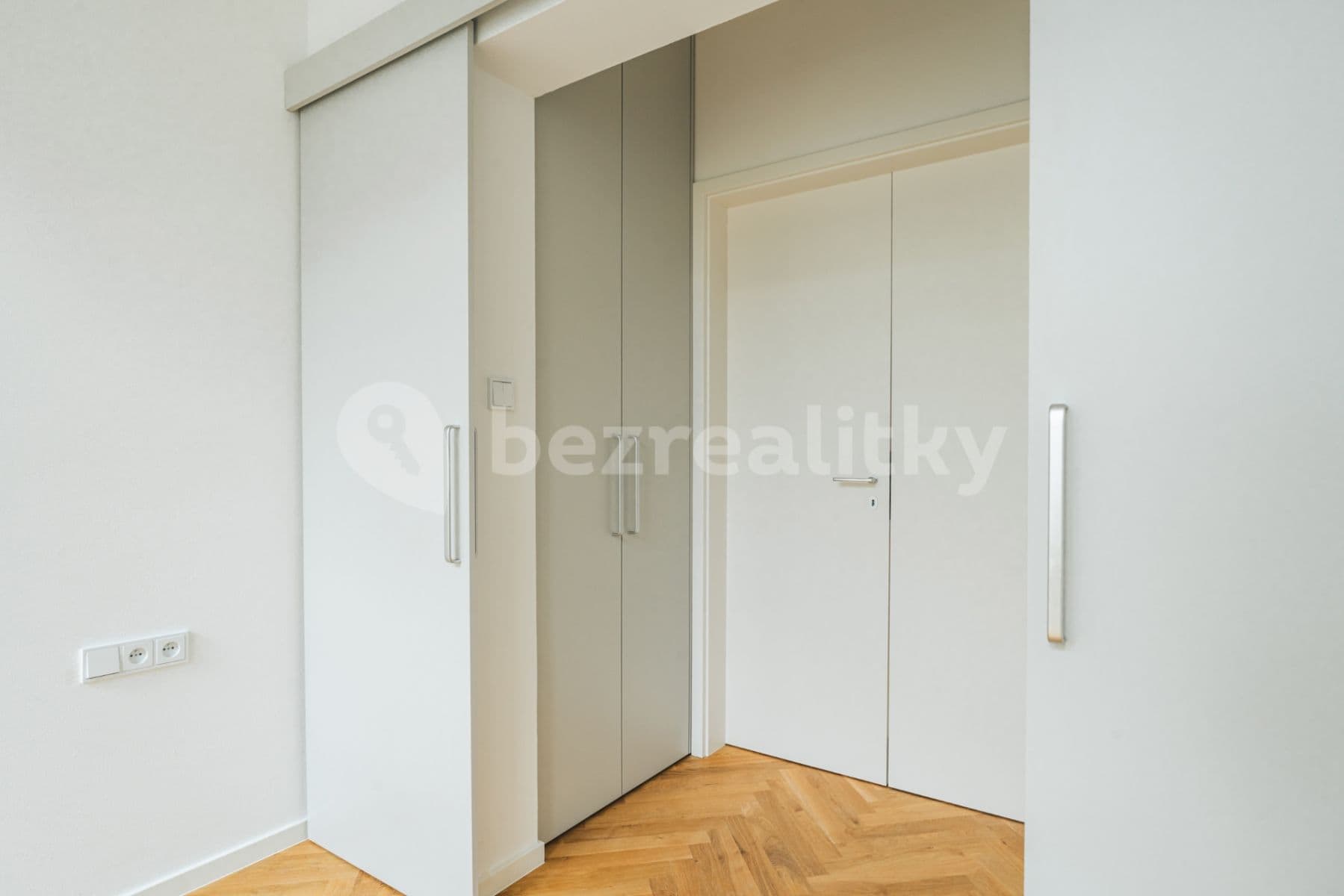 Prenájom bytu 3-izbový 82 m², V Chaloupkách, Praha, Praha Prenájom bytu 3-izbový 82 m², V Chaloupkách, Praha, Praha
