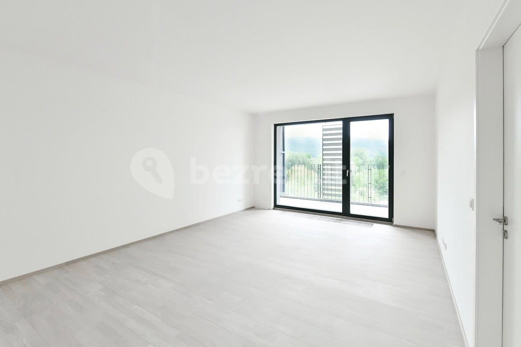 Prenájom bytu 2-izbový 66 m², Mezi Vodami, Praha, Praha Prenájom bytu 2-izbový 66 m², Mezi Vodami, Praha, Praha