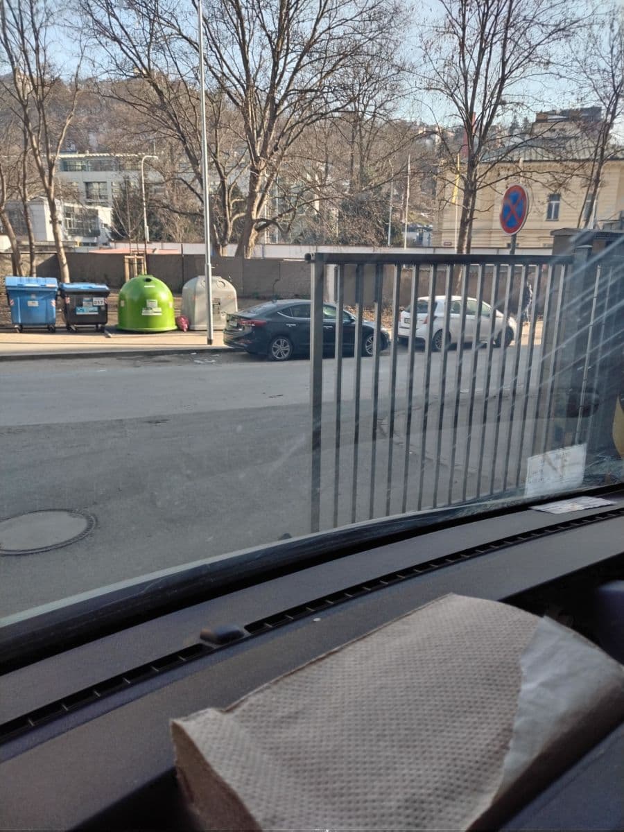 Prenájom garáže 17 m², Praha, Praha Prenájom garáže 17 m², Praha, Praha