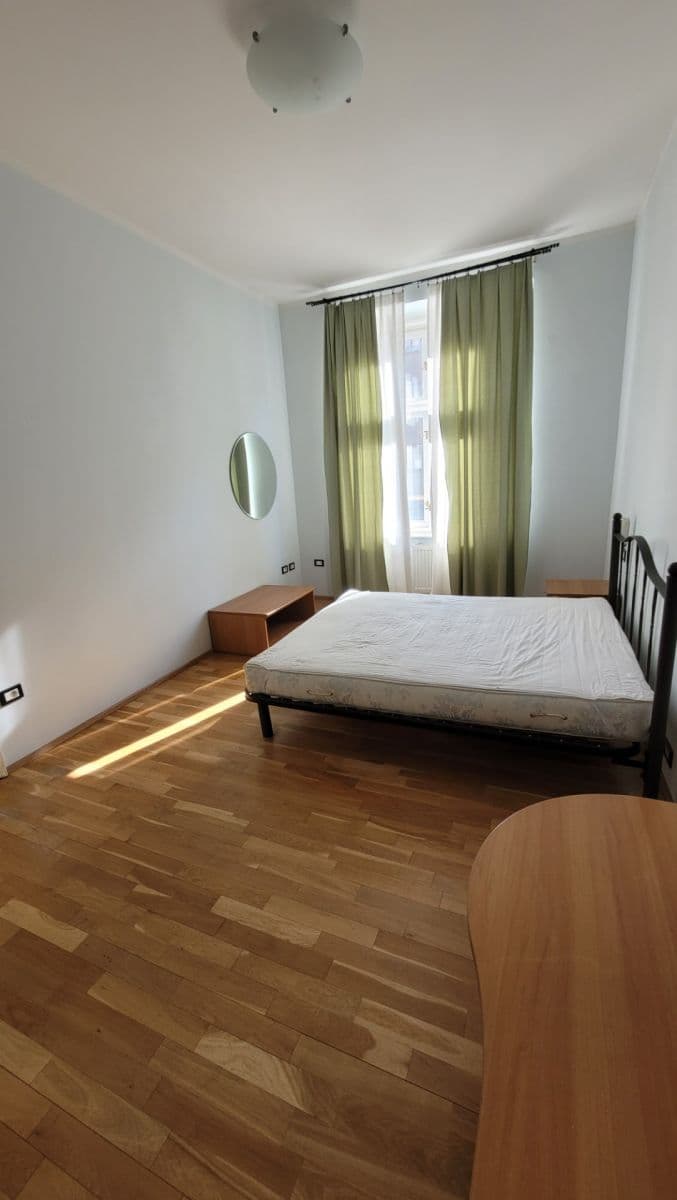 Prenájom bytu 2-izbový 47 m², Duškova, Praha, Praha Prenájom bytu 2-izbový 47 m², Duškova, Praha, Praha