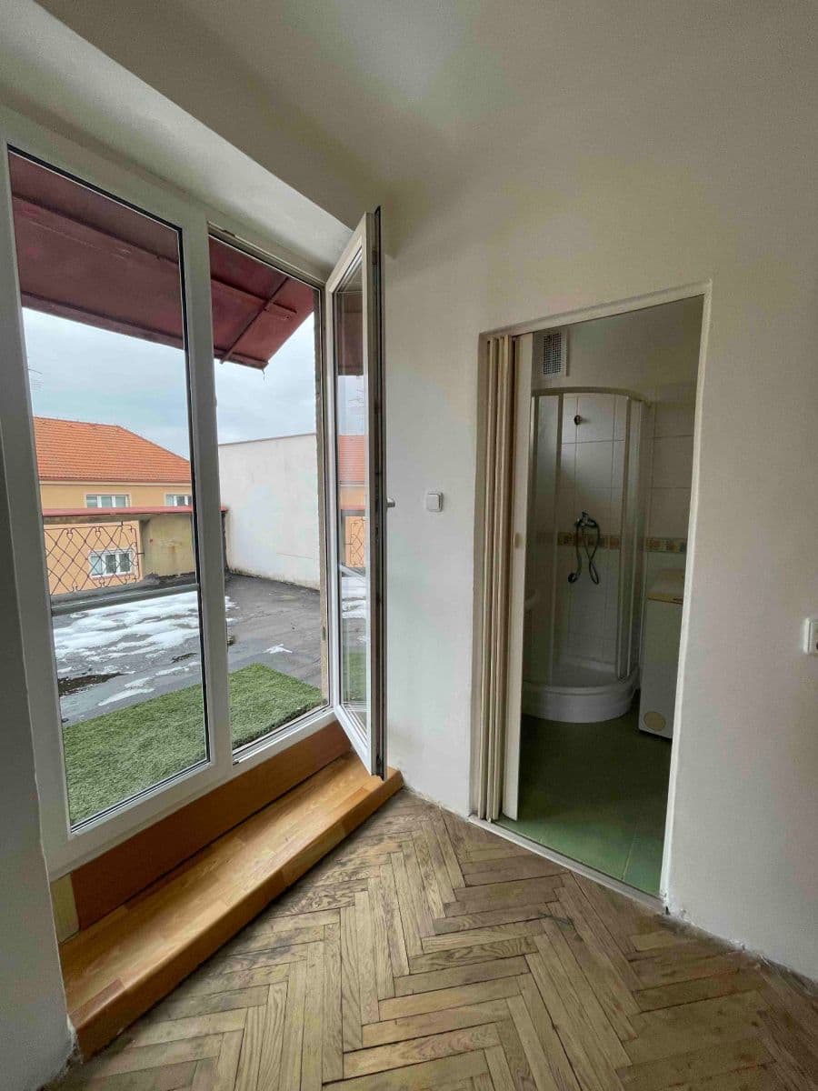 Predaj bytu Garsoniéra 24 m², S. K. Neumanna, Příbram, Středočeský kraj Predaj bytu Garsoniéra 24 m², S. K. Neumanna, Příbram, Středočeský kraj