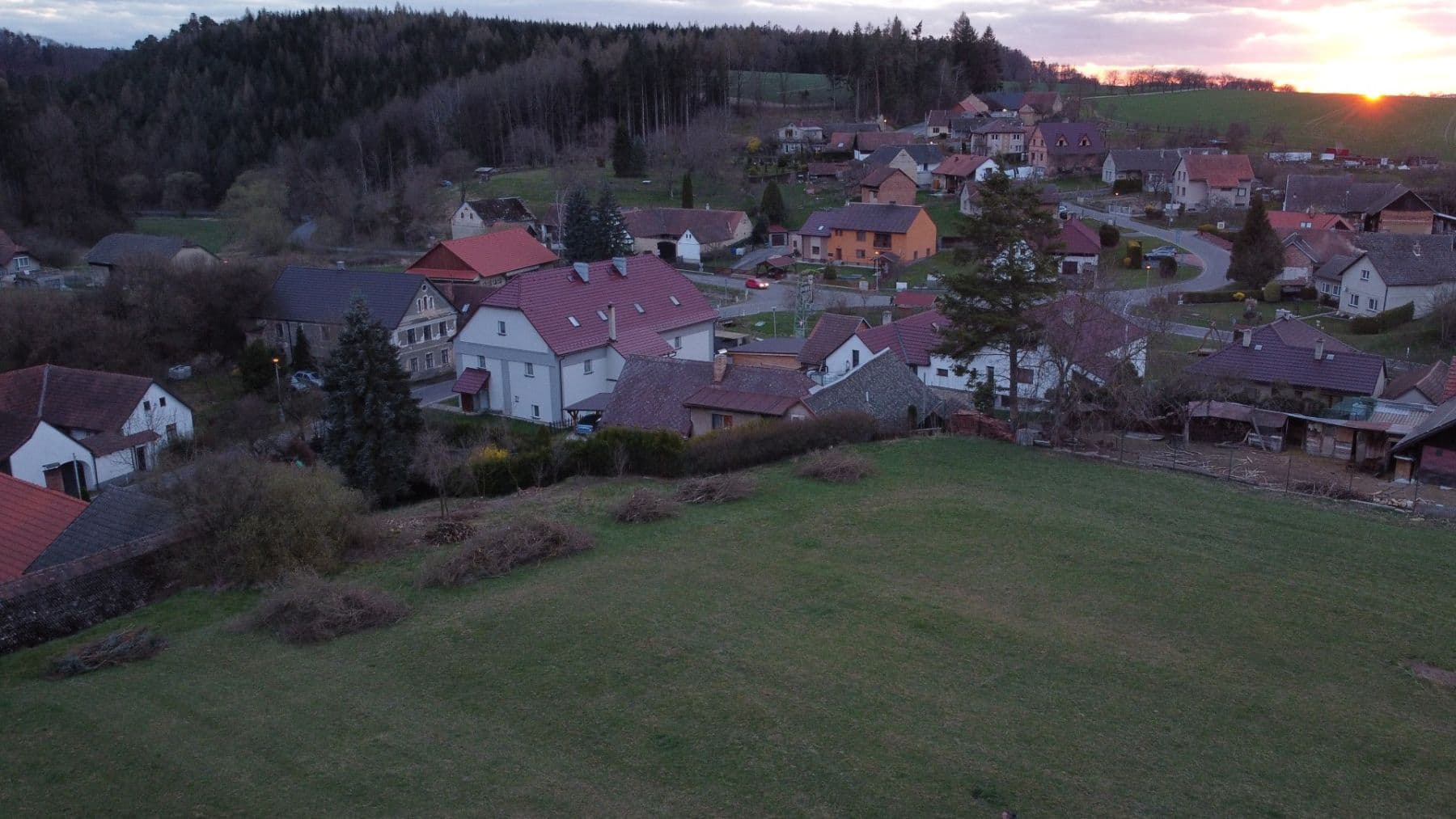 Predaj pozemku 1.281 m², Střemošice, Pardubický kraj Predaj pozemku 1.281 m², Střemošice, Pardubický kraj