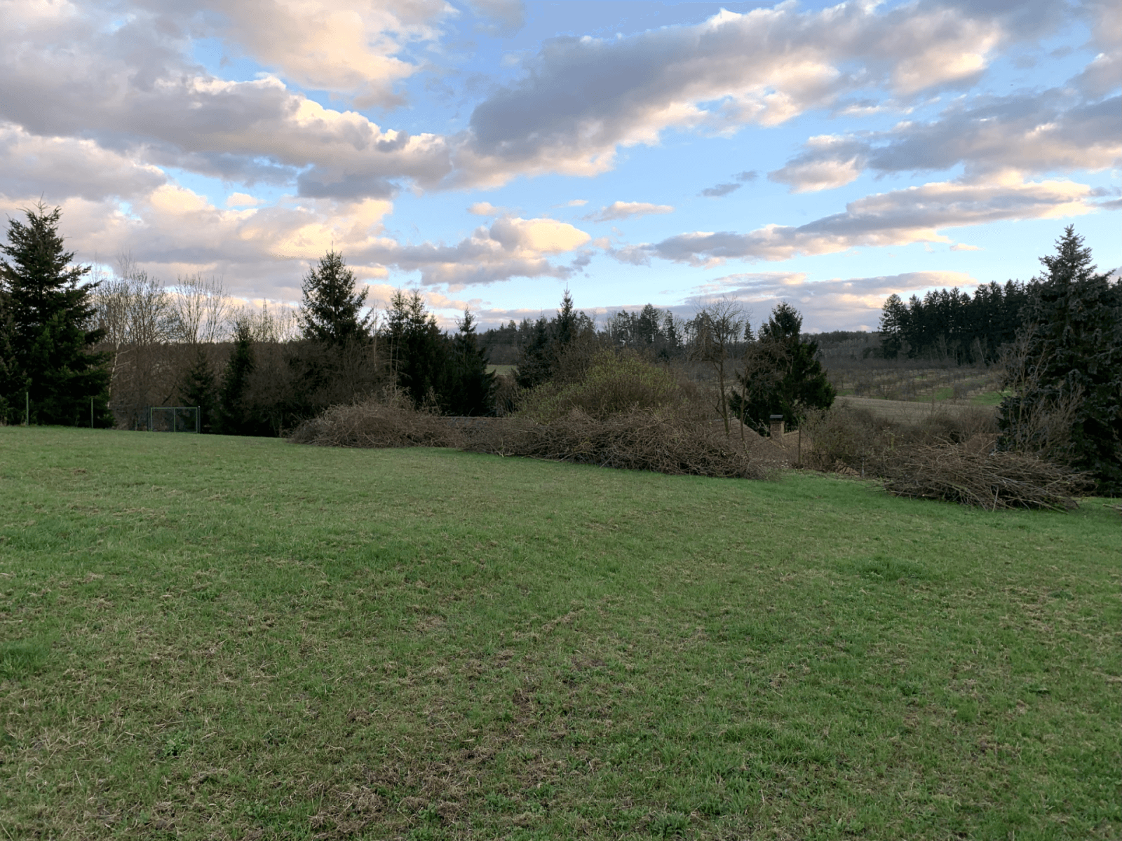 Predaj pozemku 1.281 m², Střemošice, Pardubický kraj Predaj pozemku 1.281 m², Střemošice, Pardubický kraj