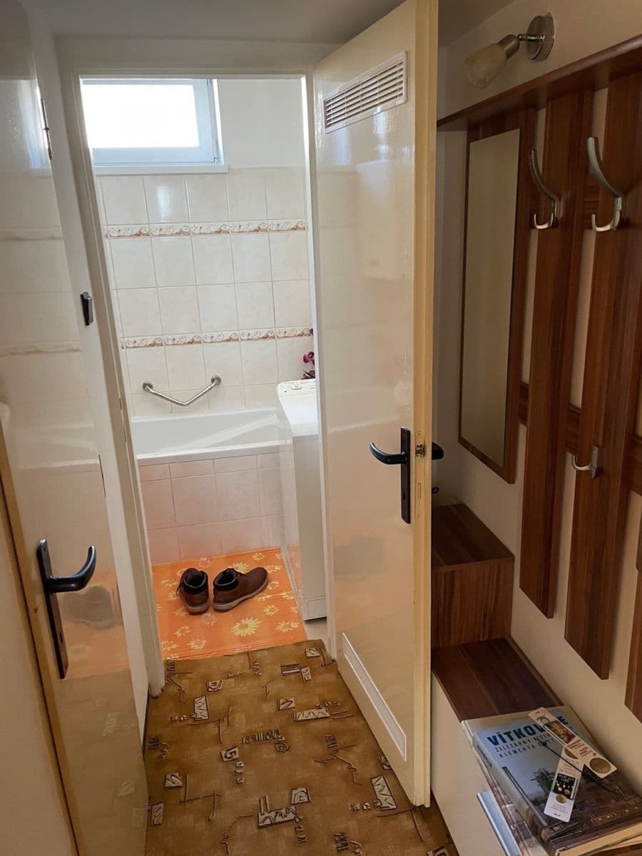 Prenájom bytu 3-izbový 65 m², Dolní, Ostrava, Moravskoslezský kraj Prenájom bytu 3-izbový 65 m², Dolní, Ostrava, Moravskoslezský kraj