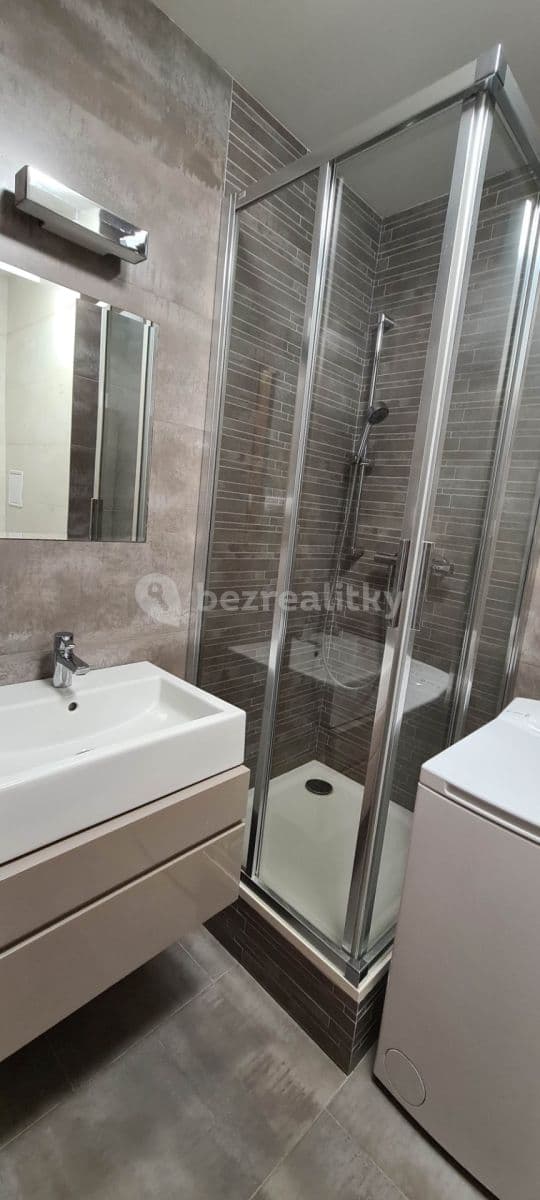 Prenájom bytu 2-izbový 41 m², Vitošská, Praha, Praha Prenájom bytu 2-izbový 41 m², Vitošská, Praha, Praha