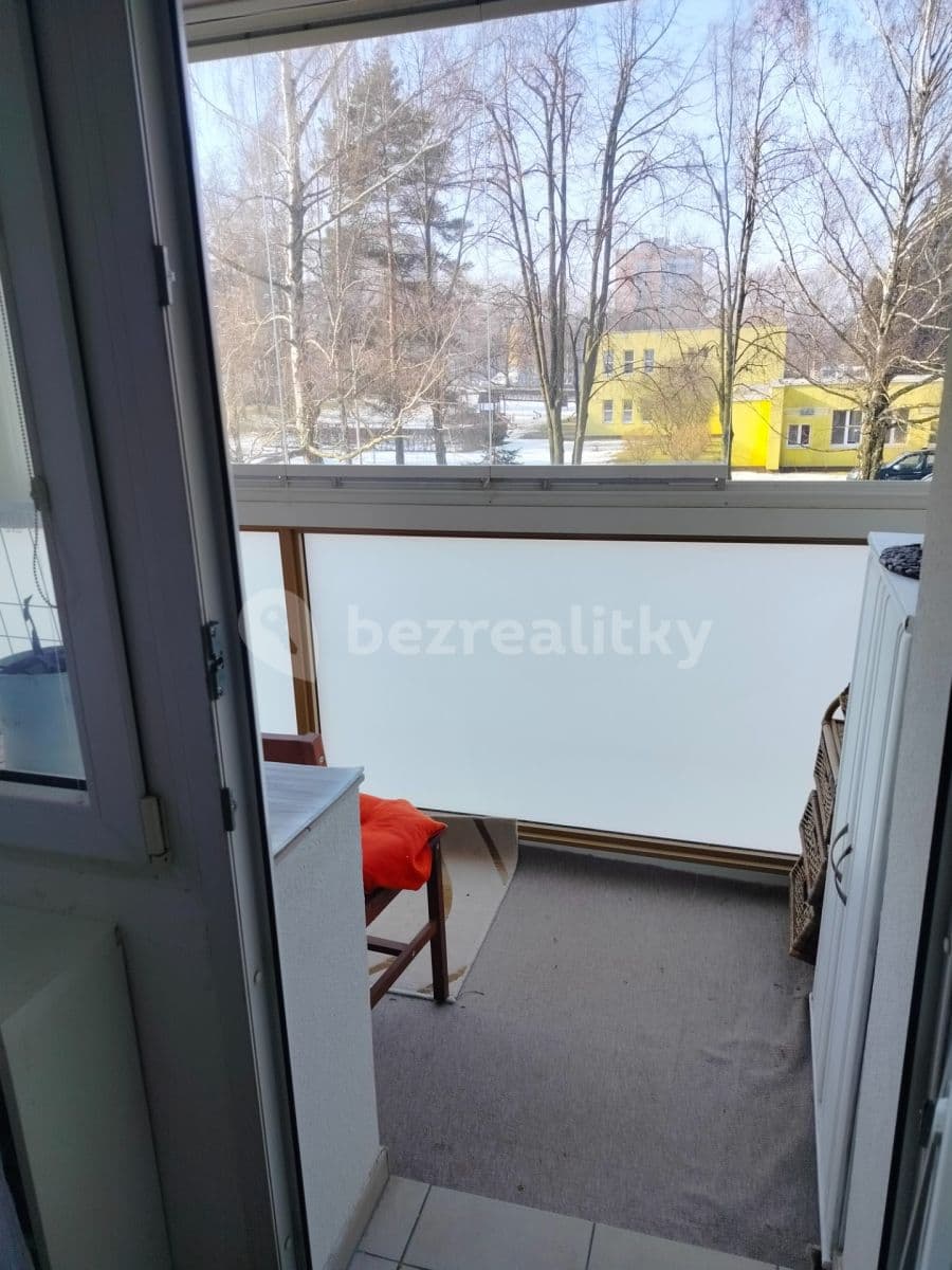 Prenájom bytu 1-izbový 43 m², Lacinova, Kladno, Středočeský kraj Prenájom bytu 1-izbový 43 m², Lacinova, Kladno, Středočeský kraj