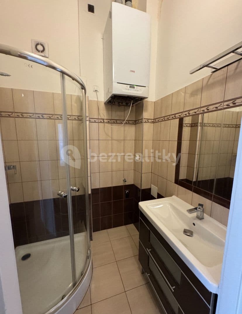 Prenájom bytu 2-izbový 88 m², Bílkova, Praha, Praha Prenájom bytu 2-izbový 88 m², Bílkova, Praha, Praha