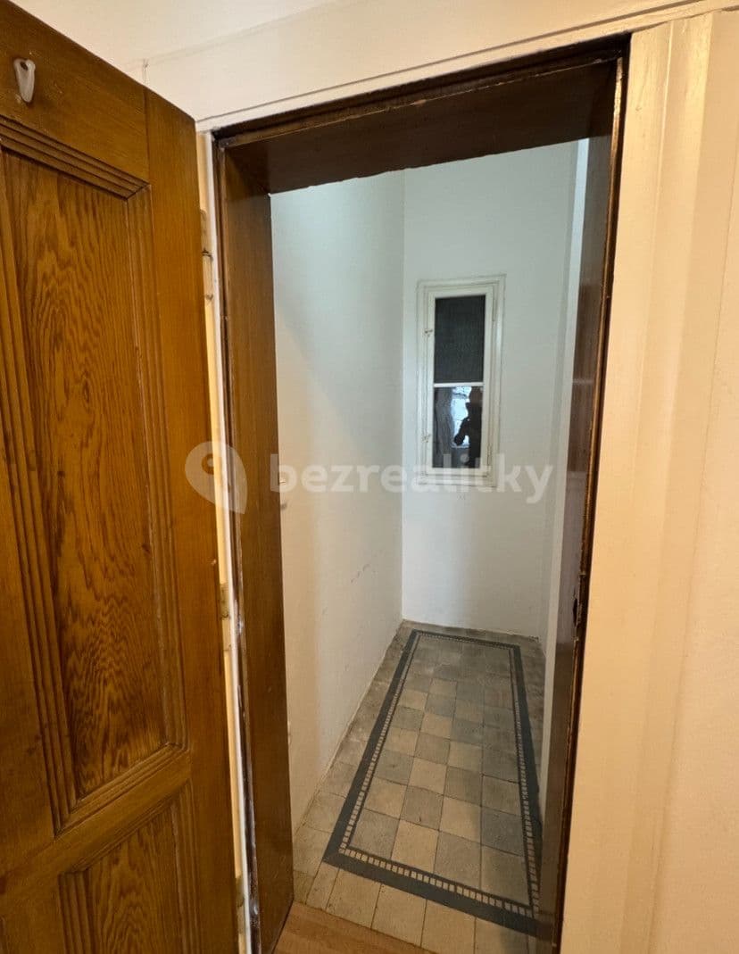 Prenájom bytu 2-izbový 88 m², Bílkova, Praha, Praha Prenájom bytu 2-izbový 88 m², Bílkova, Praha, Praha