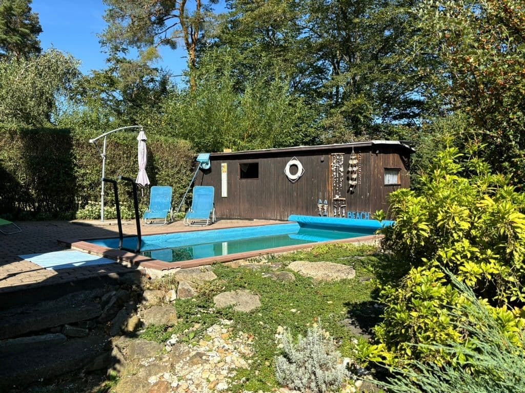 Predaj rekreačného objektu 112 m², pozemek 829 m², Nalžovice, Středočeský kraj Predaj rekreačného objektu 112 m², pozemek 829 m², Nalžovice, Středočeský kraj