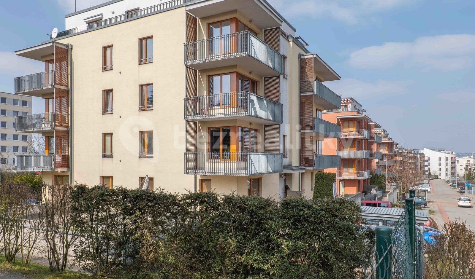 Prenájom bytu 2-izbový 57 m², Pickova, Praha, Praha Prenájom bytu 2-izbový 57 m², Pickova, Praha, Praha
