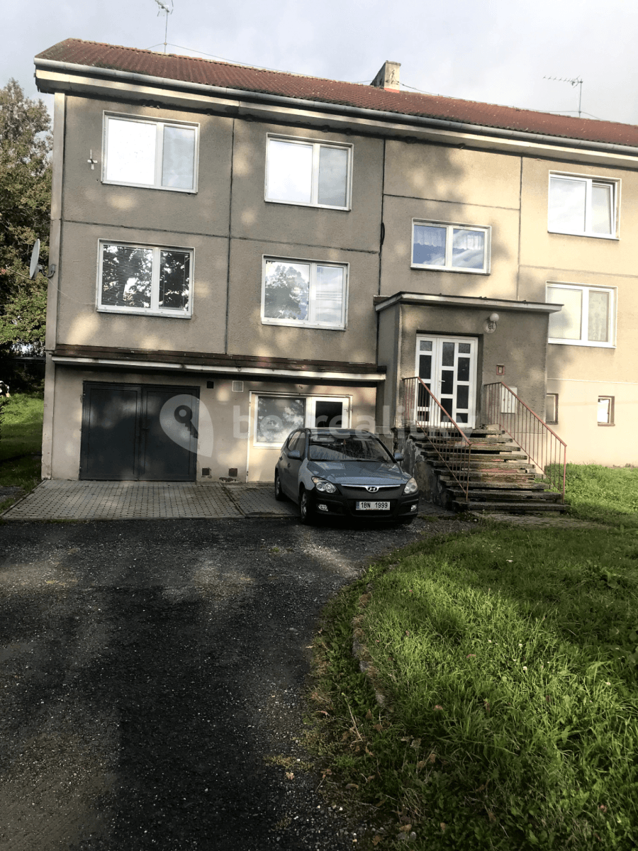 Prenájom bytu 3-izbový 78 m², Huzová, Olomoucký kraj Prenájom bytu 3-izbový 78 m², Huzová, Olomoucký kraj