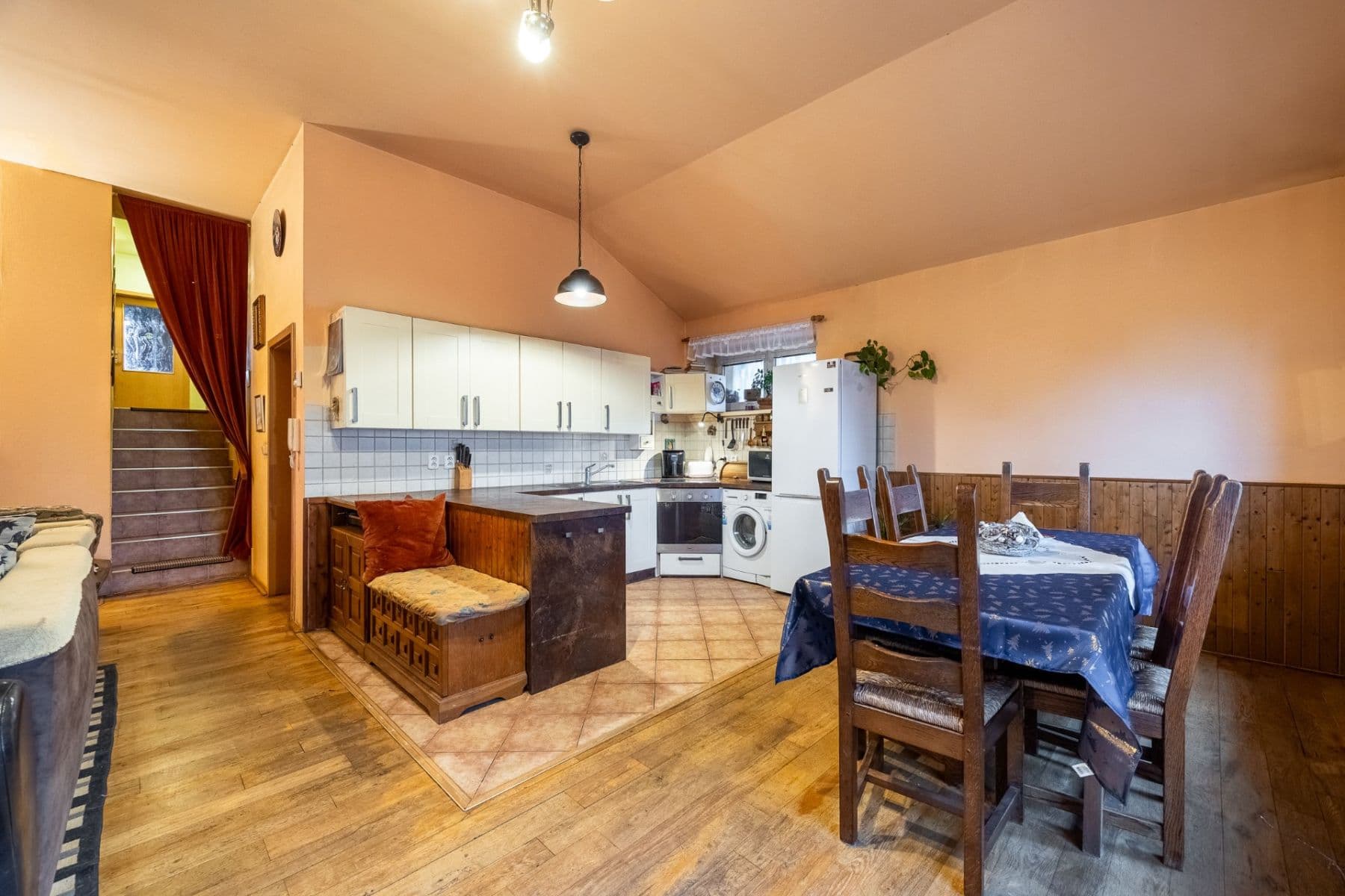 Predaj domu 203 m², pozemek 873 m², Příčná, Radonice, Středočeský kraj Predaj domu 203 m², pozemek 873 m², Příčná, Radonice, Středočeský kraj