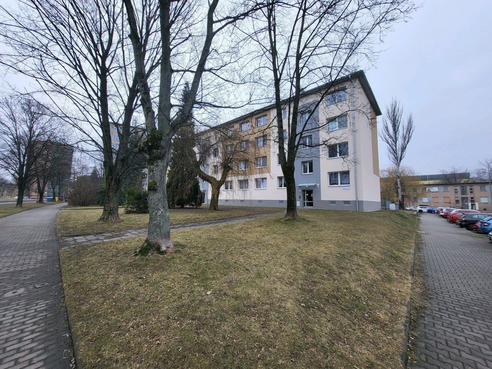 Prenájom bytu 4-izbový 82 m², Mánesova, Havířov, Moravskoslezský kraj Prenájom bytu 4-izbový 82 m², Mánesova, Havířov, Moravskoslezský kraj