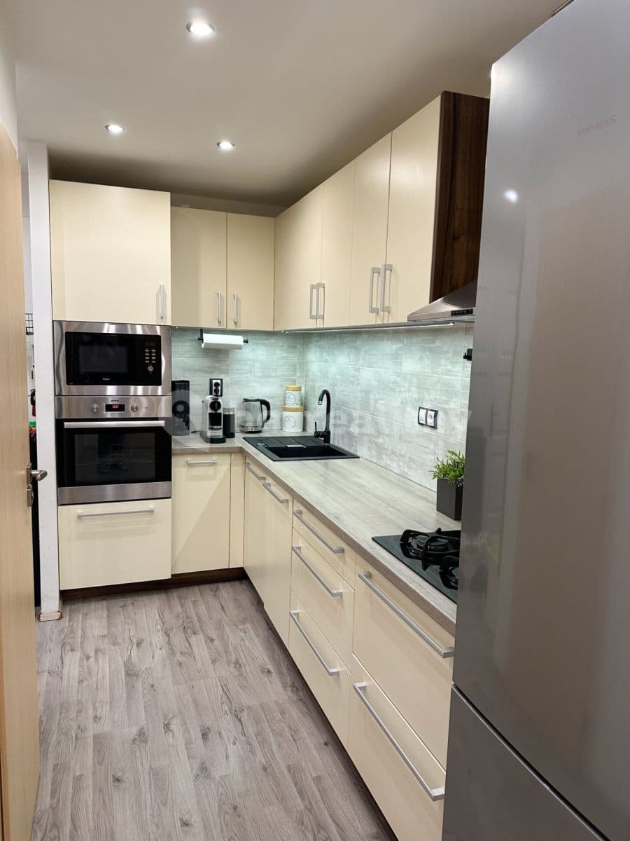 Prenájom bytu 2-izbový 53 m², Janovského, Praha, Praha Prenájom bytu 2-izbový 53 m², Janovského, Praha, Praha