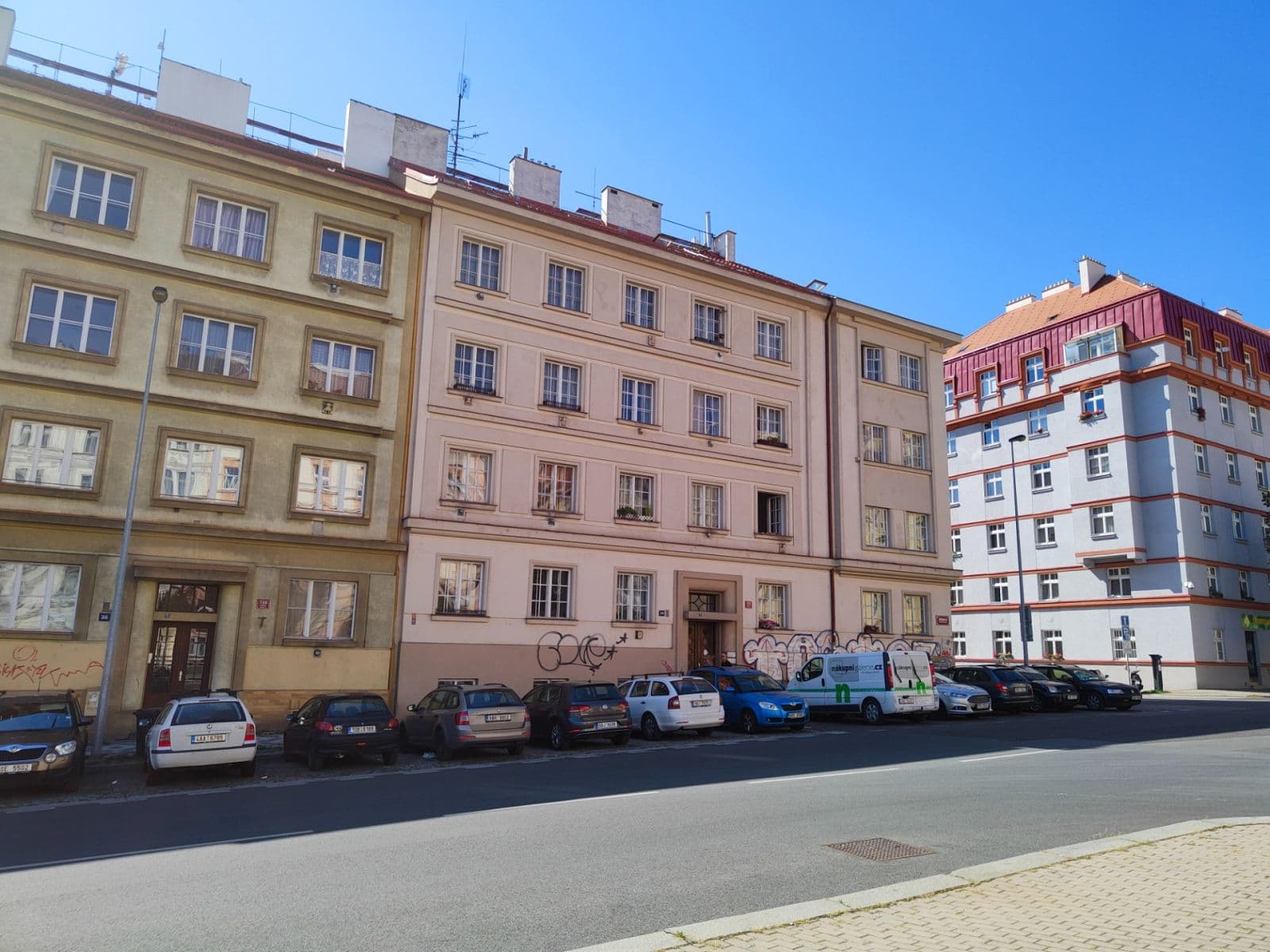 Prenájom bytu 2-izbový 65 m², Kodaňská, Praha, Praha Prenájom bytu 2-izbový 65 m², Kodaňská, Praha, Praha