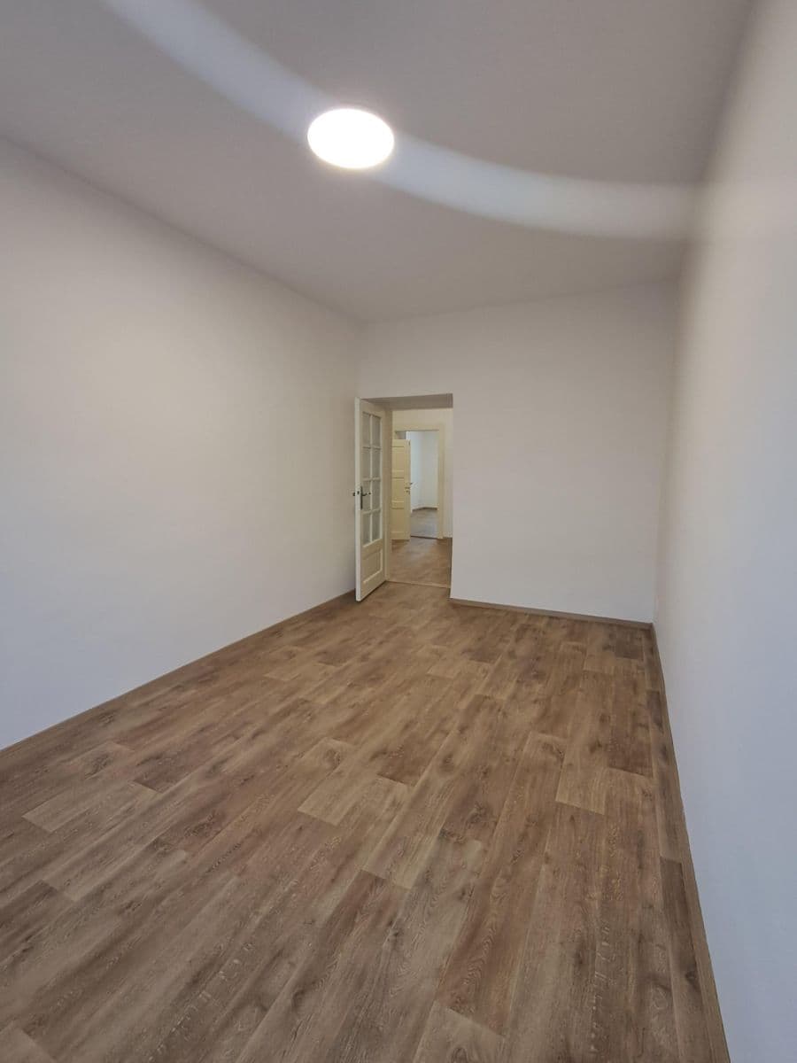 Prenájom bytu 2-izbový 65 m², Kodaňská, Praha, Praha Prenájom bytu 2-izbový 65 m², Kodaňská, Praha, Praha