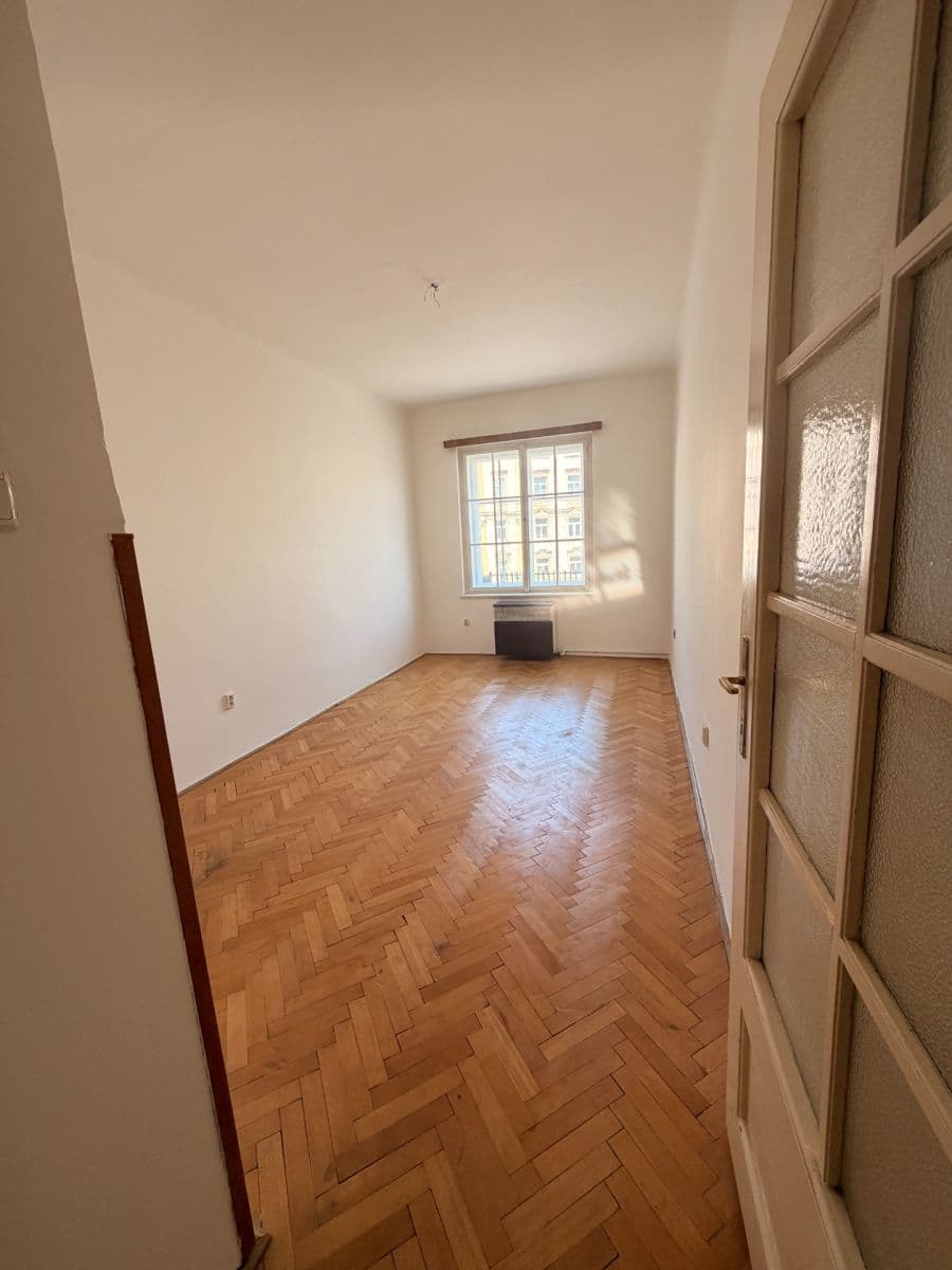 Prenájom bytu 2-izbový 65 m², Kodaňská, Praha, Praha Prenájom bytu 2-izbový 65 m², Kodaňská, Praha, Praha