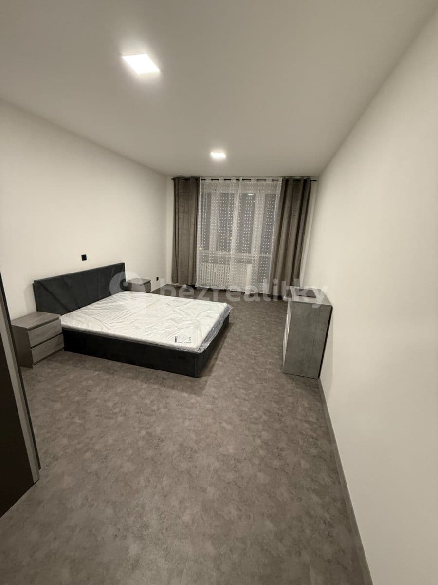 Prenájom bytu 2-izbový 60 m², Lorencova, Zlín, Zlínský kraj Prenájom bytu 2-izbový 60 m², Lorencova, Zlín, Zlínský kraj