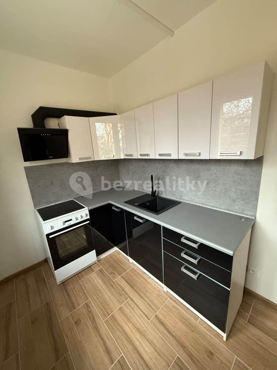 Prenájom bytu 2-izbový 54 m², Borovského, Karviná, Moravskoslezský kraj Prenájom bytu 2-izbový 54 m², Borovského, Karviná, Moravskoslezský kraj