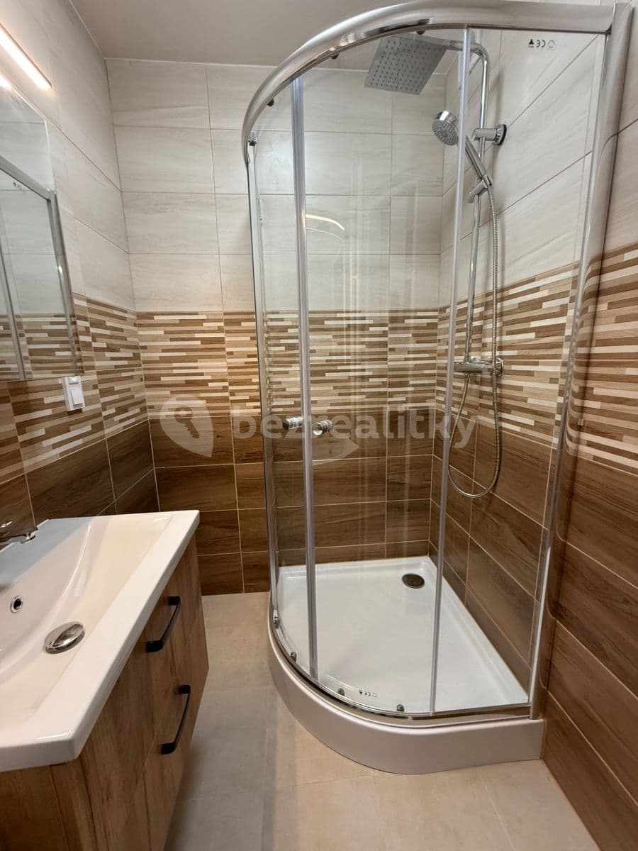 Prenájom bytu 2-izbový 54 m², Borovského, Karviná, Moravskoslezský kraj Prenájom bytu 2-izbový 54 m², Borovského, Karviná, Moravskoslezský kraj