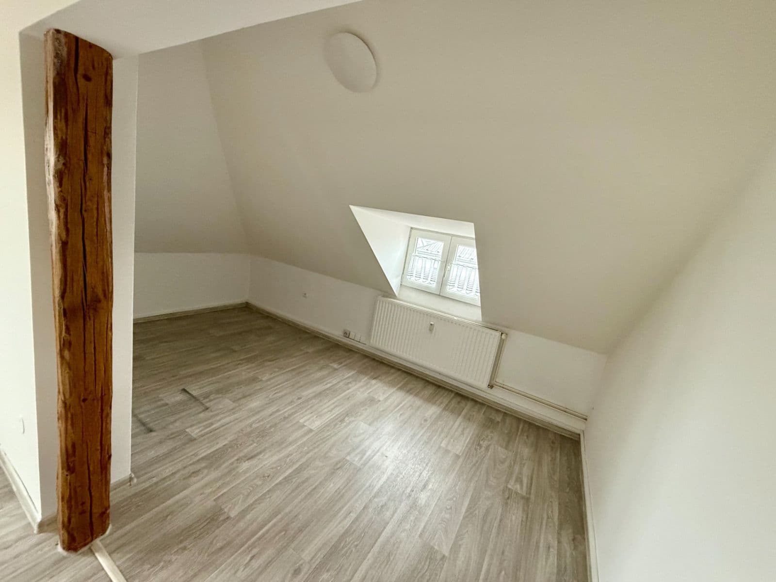 Prenájom bytu 2-izbový 71 m², Rostislavova, Ostrava, Moravskoslezský kraj Prenájom bytu 2-izbový 71 m², Rostislavova, Ostrava, Moravskoslezský kraj