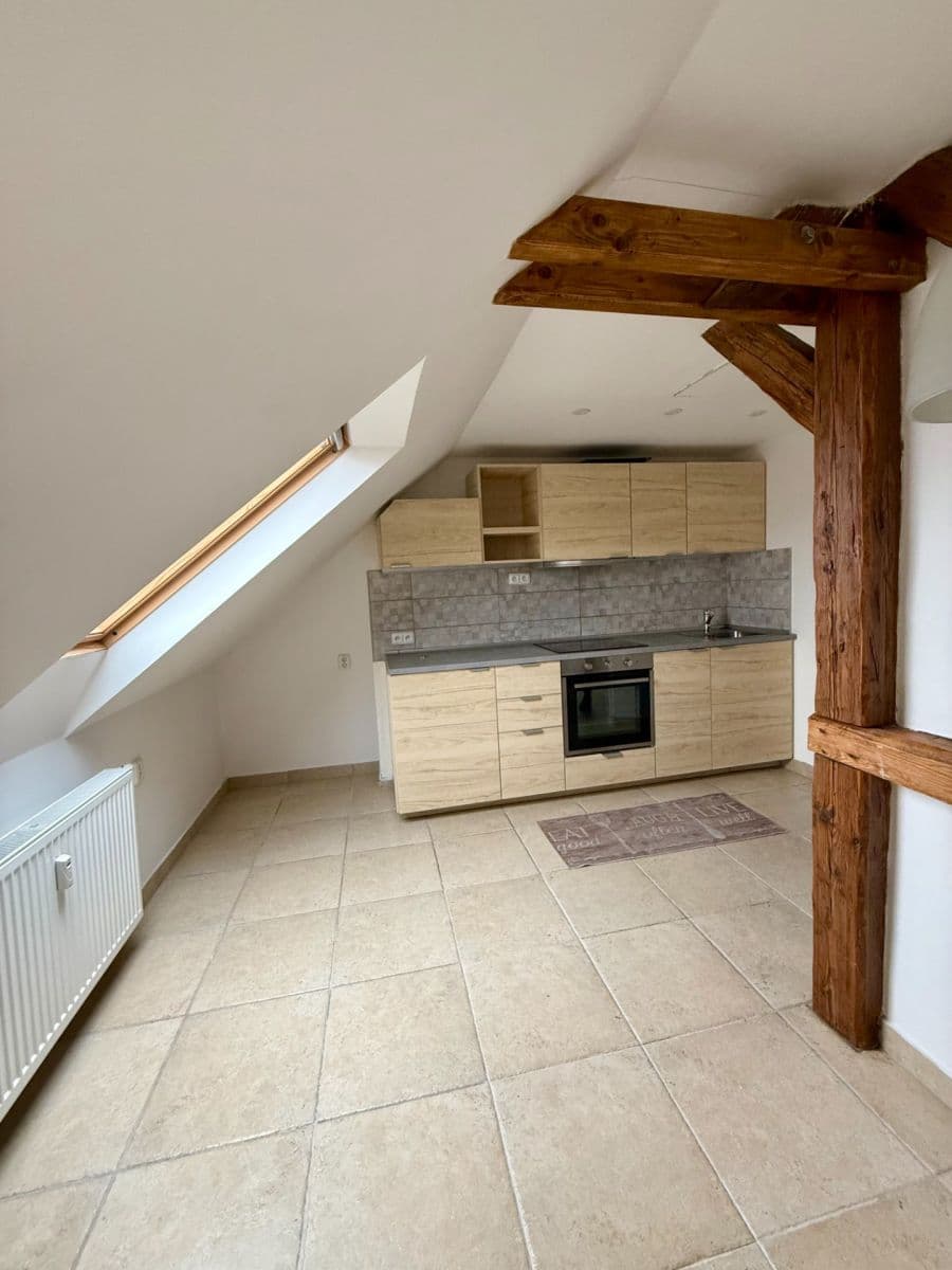 Prenájom bytu 2-izbový 71 m², Rostislavova, Ostrava, Moravskoslezský kraj Prenájom bytu 2-izbový 71 m², Rostislavova, Ostrava, Moravskoslezský kraj