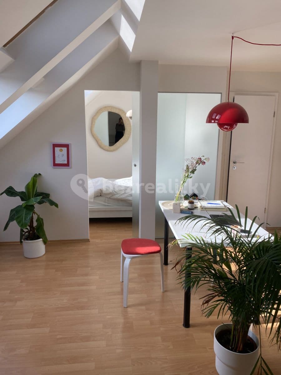 Prenájom bytu 2-izbový 48 m², Jirečkova, Praha, Praha Prenájom bytu 2-izbový 48 m², Jirečkova, Praha, Praha