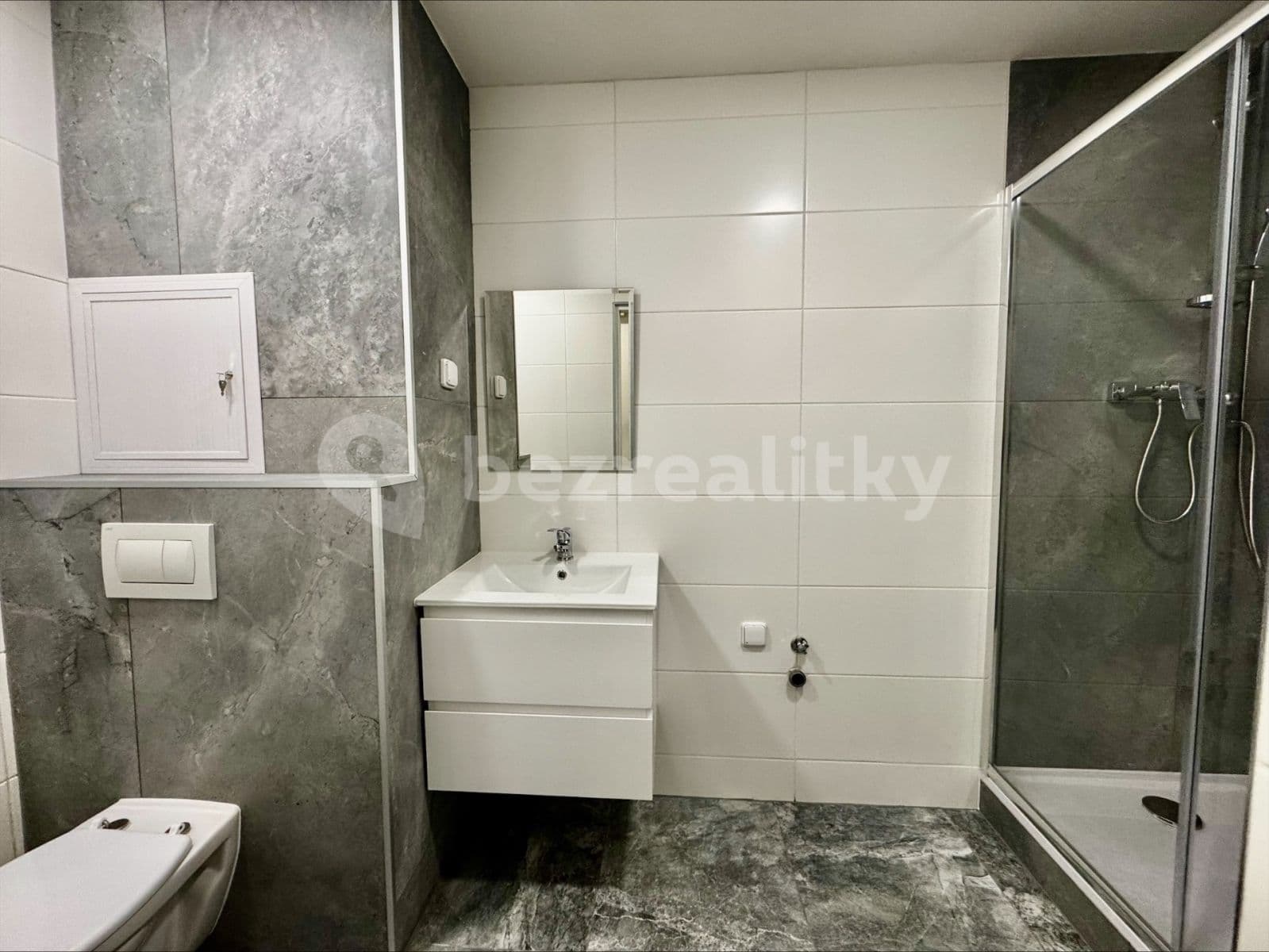 Prenájom bytu 2-izbový 50 m², Návětrná, Ústí nad Labem, Ústecký kraj Prenájom bytu 2-izbový 50 m², Návětrná, Ústí nad Labem, Ústecký kraj