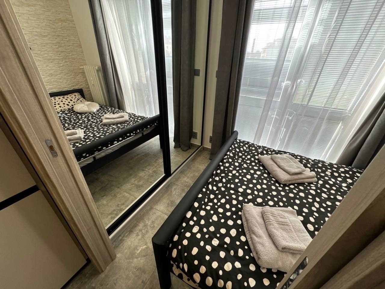 Prenájom bytu 2-izbový 25 m², Sokolská, Praha, Praha Prenájom bytu 2-izbový 25 m², Sokolská, Praha, Praha