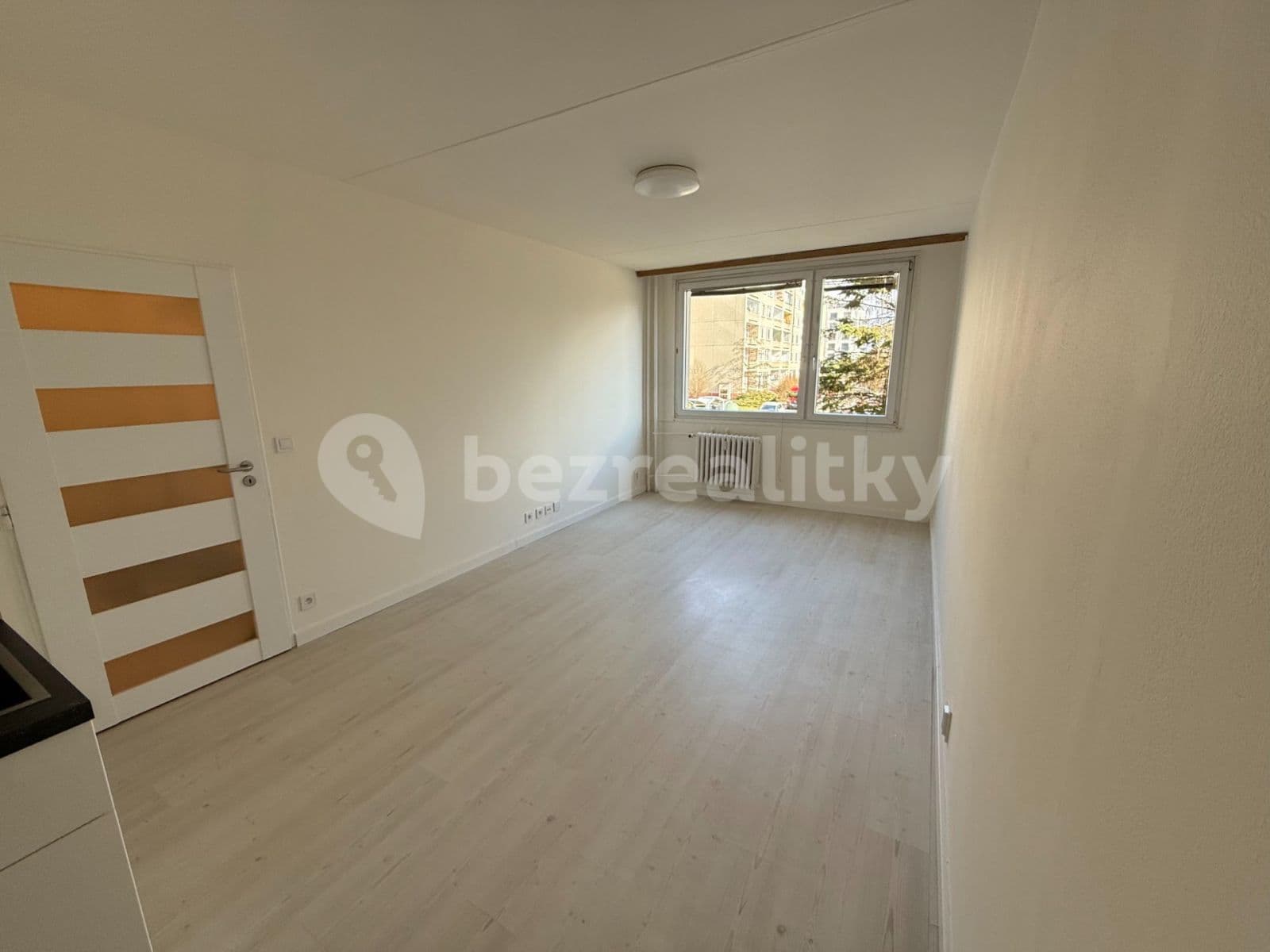 Prenájom bytu 2-izbový 43 m², Skuteckého, Praha, Praha Prenájom bytu 2-izbový 43 m², Skuteckého, Praha, Praha