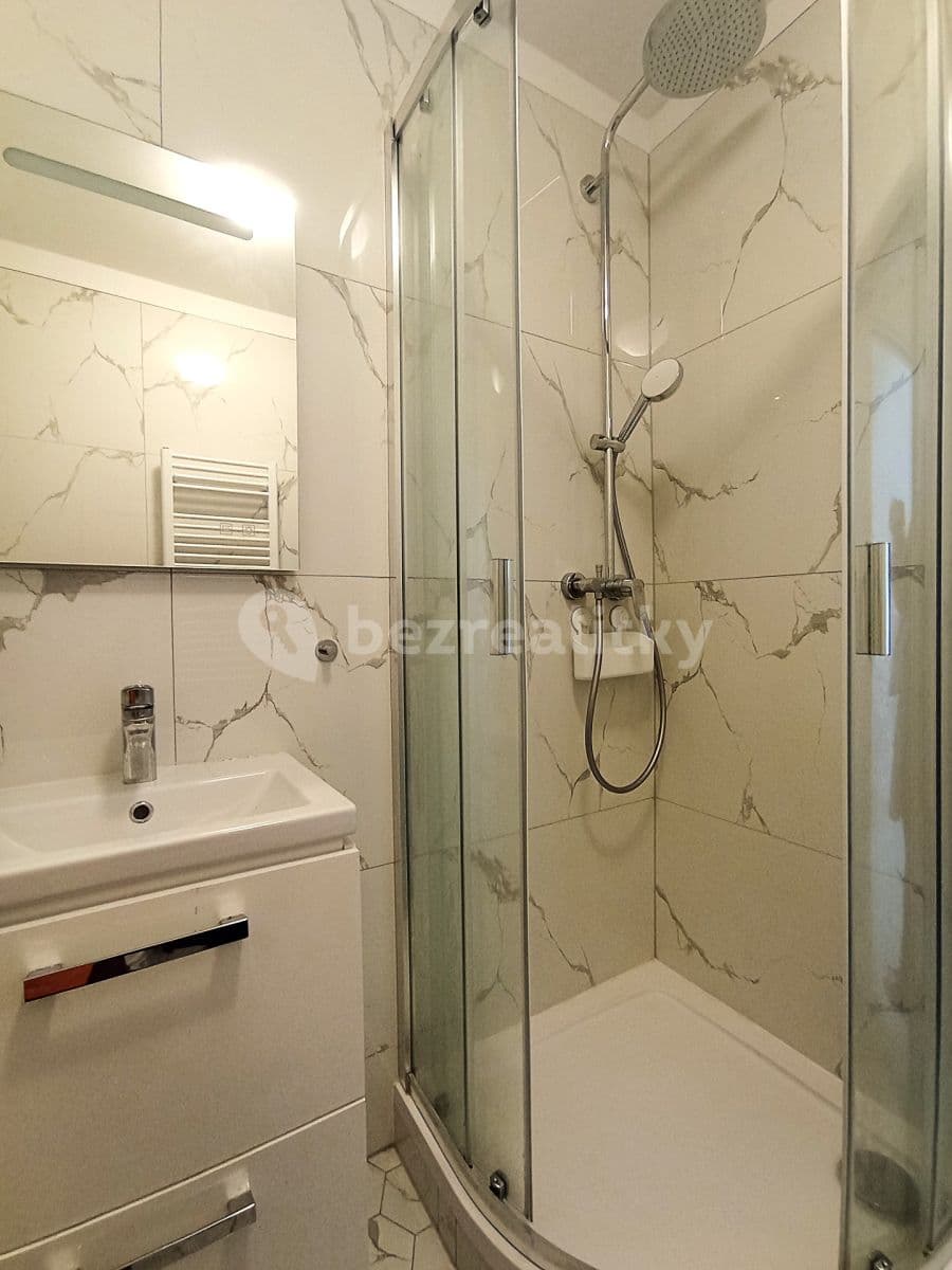 Prenájom bytu 1-izbový 23 m², Holečkova, Praha, Praha Prenájom bytu 1-izbový 23 m², Holečkova, Praha, Praha