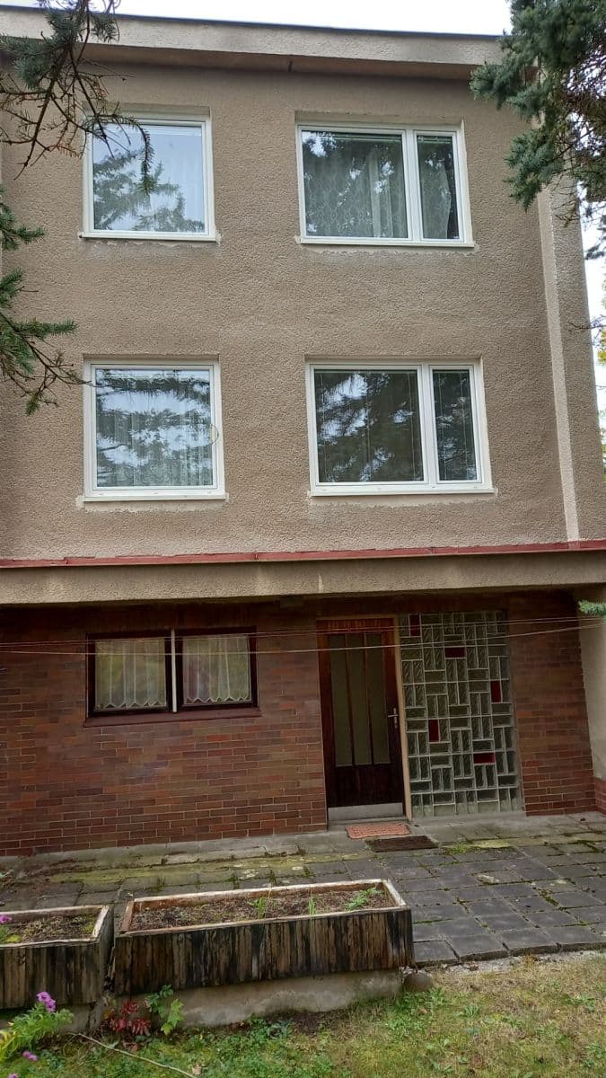 Predaj domu 180 m², pozemek 238 m², Marie Majerové, Teplice, Ústecký kraj Predaj domu 180 m², pozemek 238 m², Marie Majerové, Teplice, Ústecký kraj