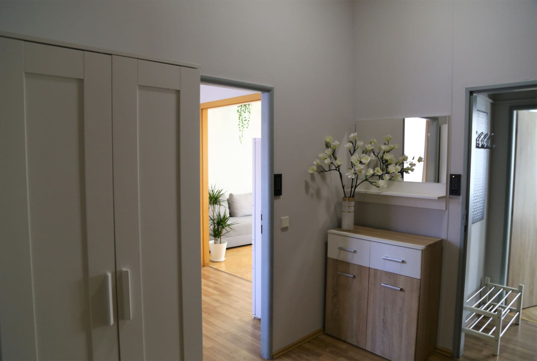 Prenájom bytu 65 m², Na Zbořenci, Praha, Praha Prenájom bytu 65 m², Na Zbořenci, Praha, Praha