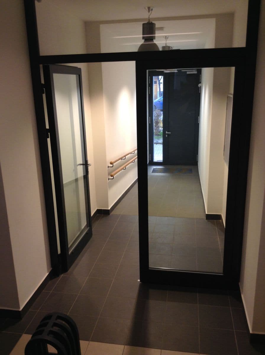 Prenájom bytu 35 m², Dvacátého osmého pluku, Praha, Praha Prenájom bytu 35 m², Dvacátého osmého pluku, Praha, Praha