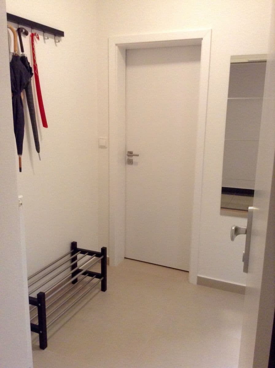 Prenájom bytu 35 m², Dvacátého osmého pluku, Praha, Praha Prenájom bytu 35 m², Dvacátého osmého pluku, Praha, Praha