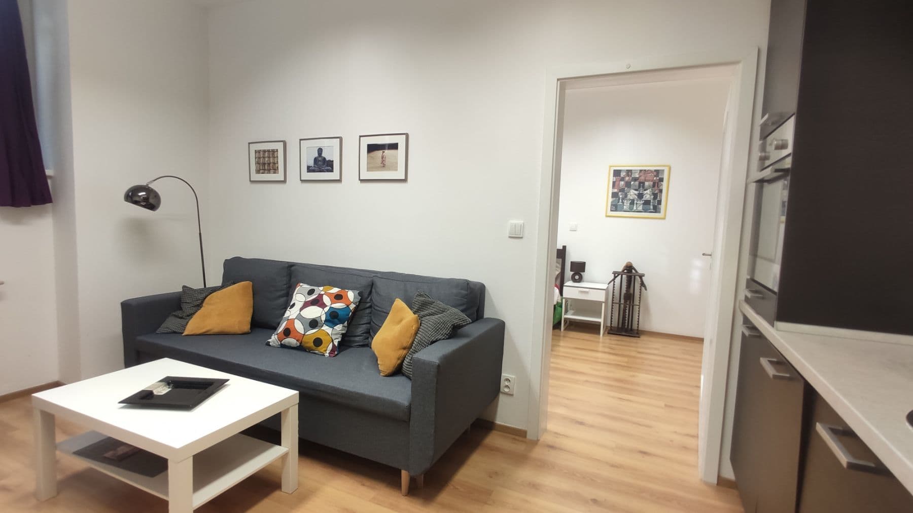 Prenájom bytu 35 m², Dvacátého osmého pluku, Praha, Praha Prenájom bytu 35 m², Dvacátého osmého pluku, Praha, Praha