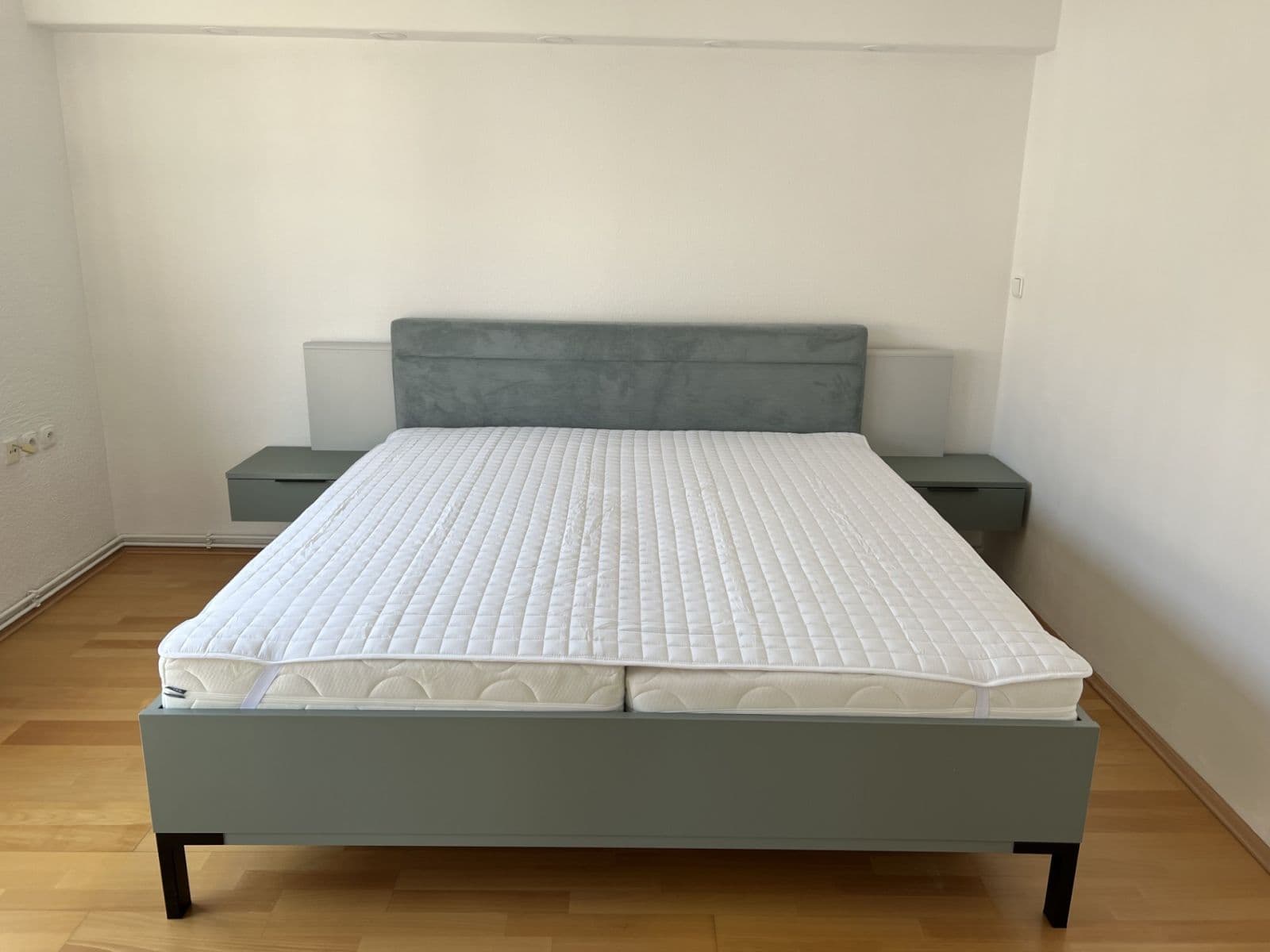 Prenájom bytu 1-izbový 50 m², Smilova, Pardubice, Pardubický kraj Prenájom bytu 1-izbový 50 m², Smilova, Pardubice, Pardubický kraj