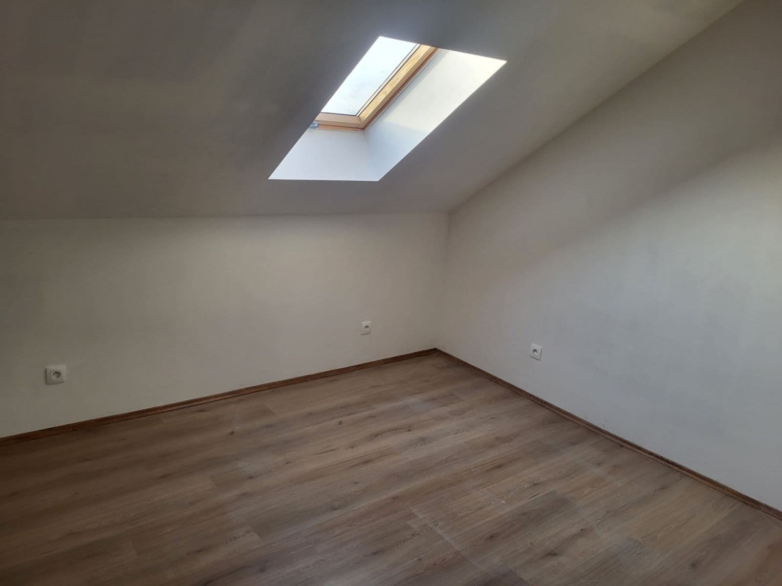 Prenájom bytu 2-izbový 58 m², Netluky, Praha, Praha Prenájom bytu 2-izbový 58 m², Netluky, Praha, Praha