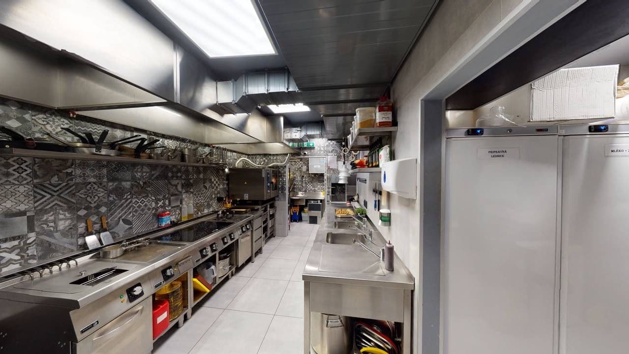 Predaj nebytového priestoru 142 m², Pitterova, Praha, Praha Predaj nebytového priestoru 142 m², Pitterova, Praha, Praha