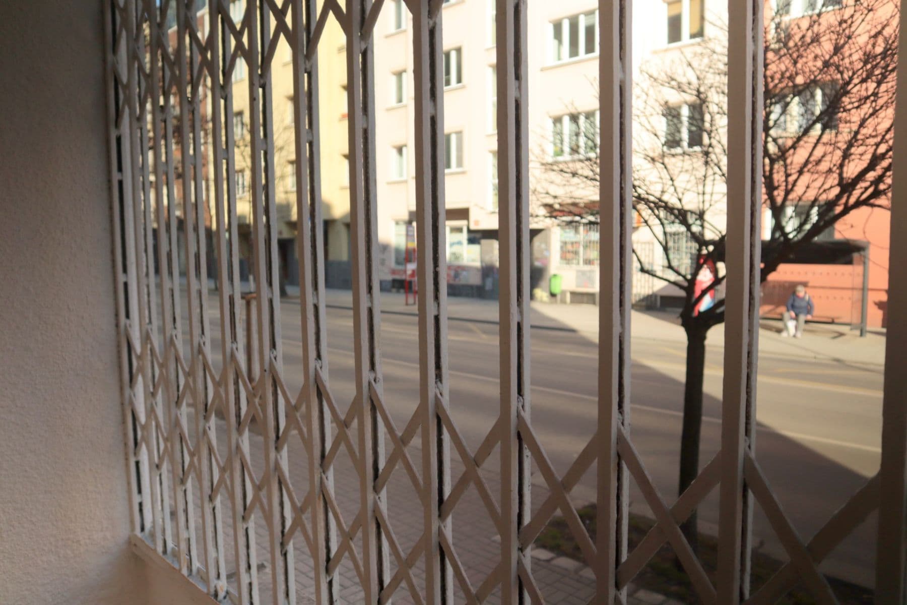 Prenájom bytu 3-izbový 95 m², Ukrajinská, Praha, Praha Prenájom bytu 3-izbový 95 m², Ukrajinská, Praha, Praha