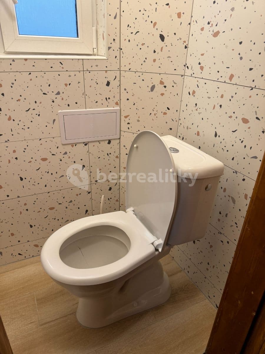Prenájom bytu 3-izbový 65 m², Kovářská, Praha, Praha Prenájom bytu 3-izbový 65 m², Kovářská, Praha, Praha