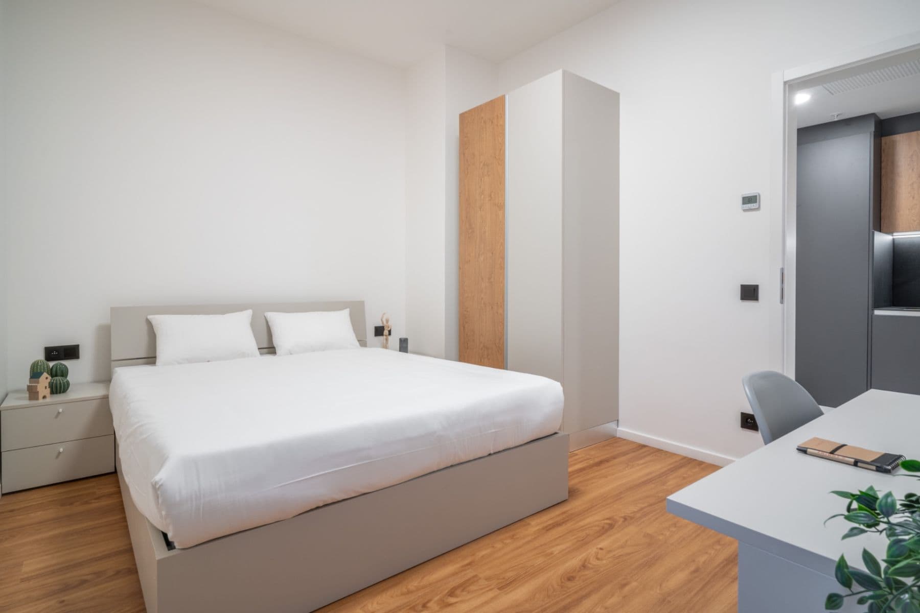 Prenájom bytu 2-izbový 45 m², Legerova, Praha, Praha Prenájom bytu 2-izbový 45 m², Legerova, Praha, Praha